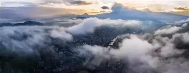 从1000米高处能看风景,从五百米高空看地面什么感觉