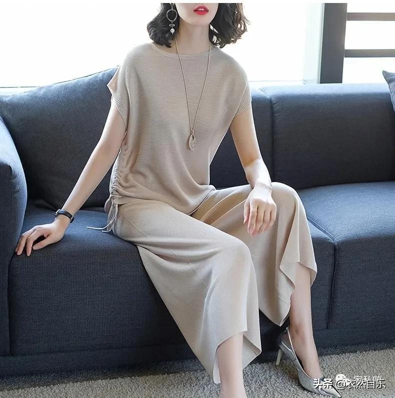 休闲阔腿裤套装修身显瘦,夏天穿凉鞋的高级阔腿裤
