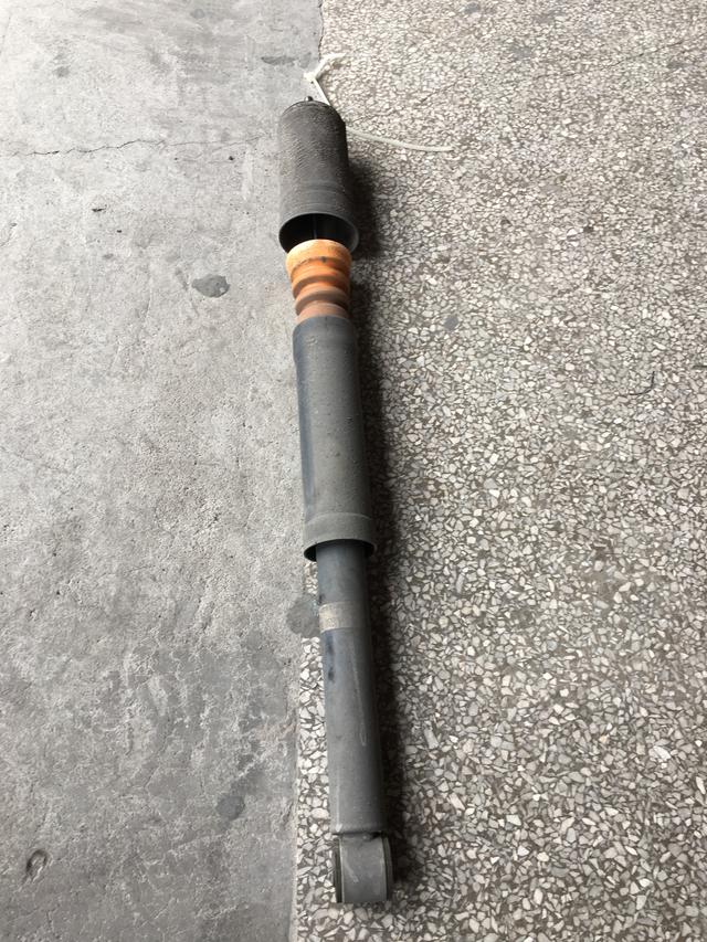 飞度gk5后避震弹簧数据,飞度gr9避震和gk5一样吗