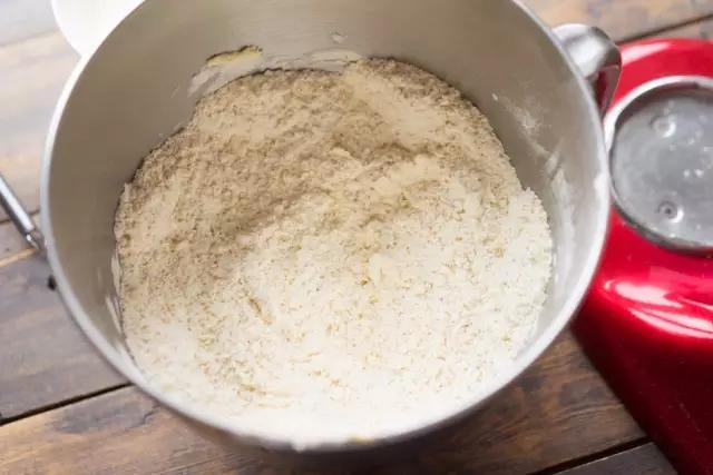 不用裱花的蛋糕图片,家庭版蛋糕造型没有裱花