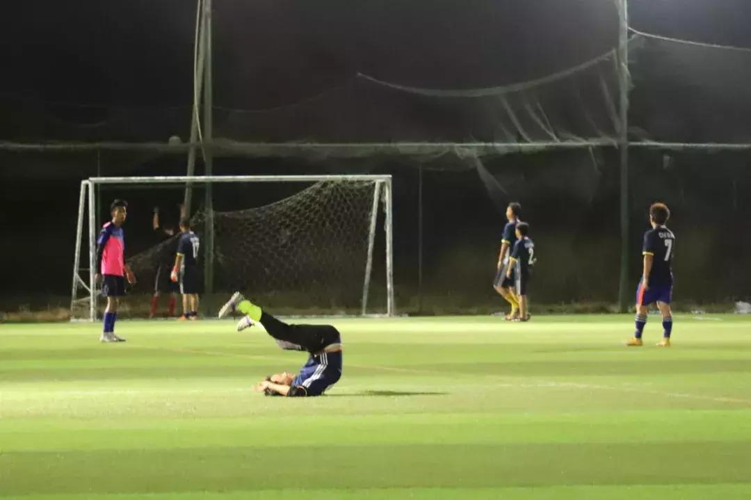 丽江人民对足球的热爱,丽江人都喜欢踢足球