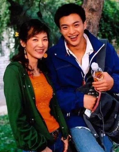 情断少林周一围,情断周一围近况