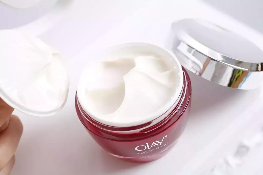 适合25岁面霜性价比,25岁的女生用什么面霜比较好