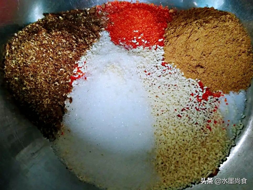 灌香肠注意事项,灌了香肠的正确晾晒方法