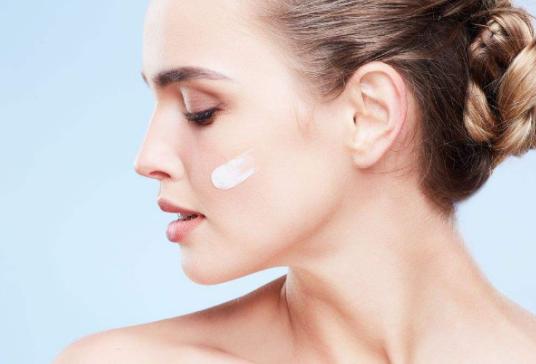 防止脱妆的化妆方法,夏季怎么化妆不容易脱妆