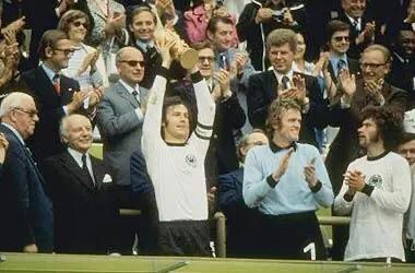 足球名场面德国对伊朗,2022德国足球队的精彩瞬间