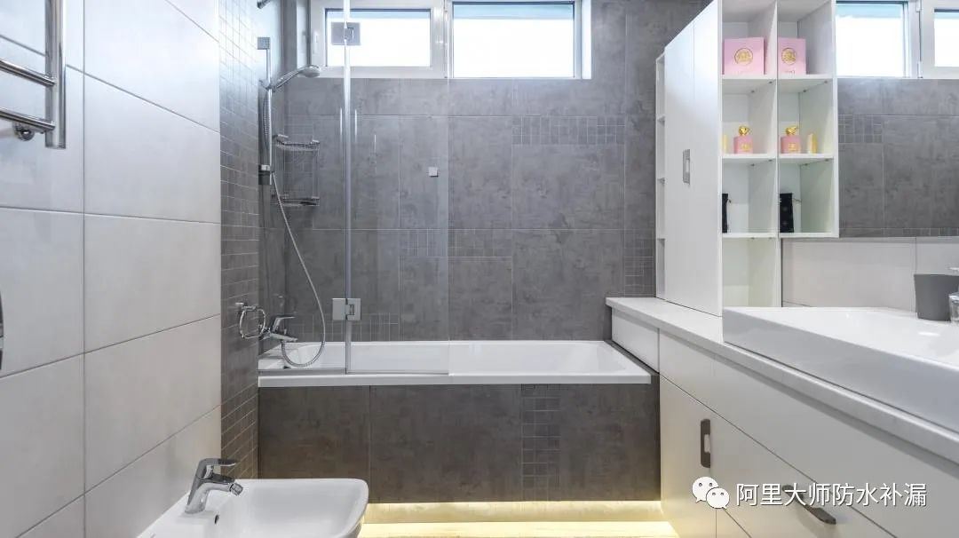 邻居家漏水怎么做防水处理,邻居家漏水要到我家解决