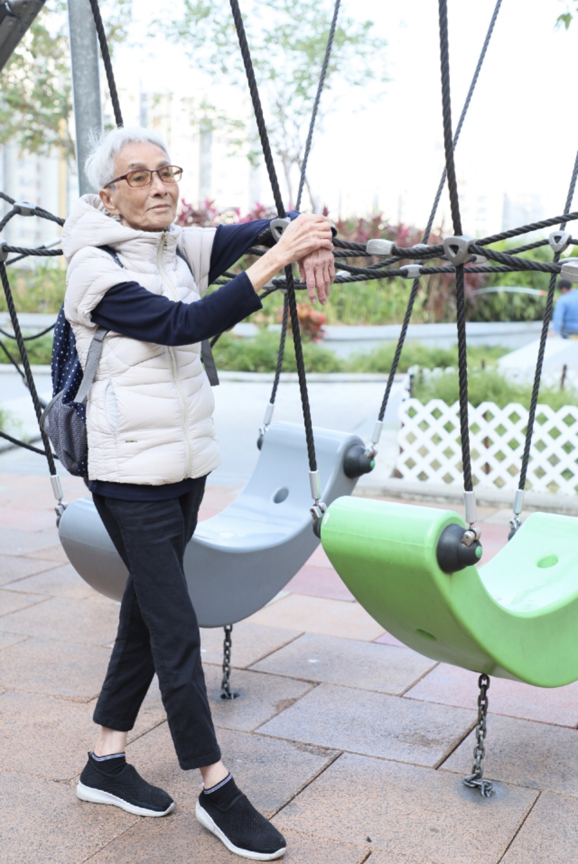 81岁前TVB*用御**女佣梁爱大半生跌宕起伏，最痛莫过大寿前独子猝死