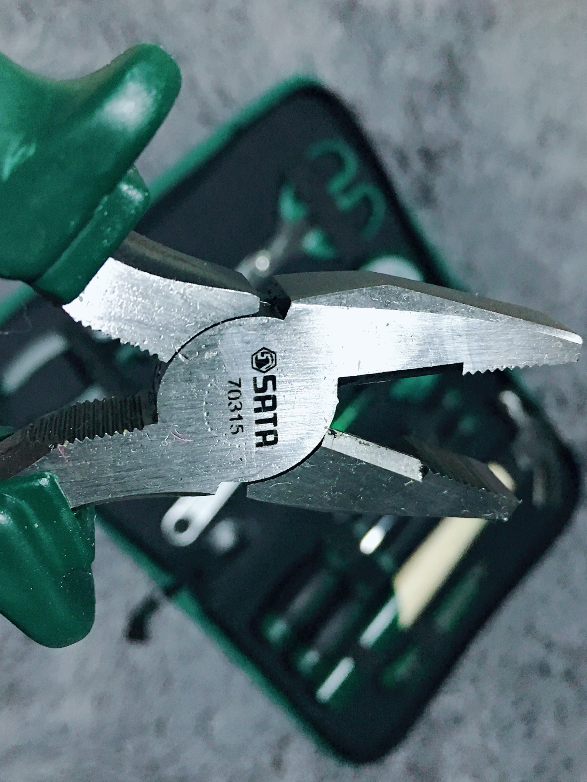 世达12件套家用基本工具评测体验，小工具大用处，居家好帮手