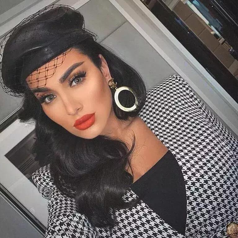 被卡戴珊家族霸凌的人 (中东卡戴珊身价)