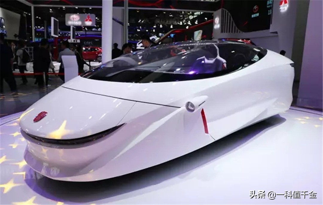 电车新换的电瓶要放完电再充电吗,电瓶显示电不足是换电瓶还是充电