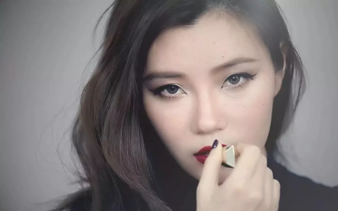 ins美妆视频,看了几千个美妆视频