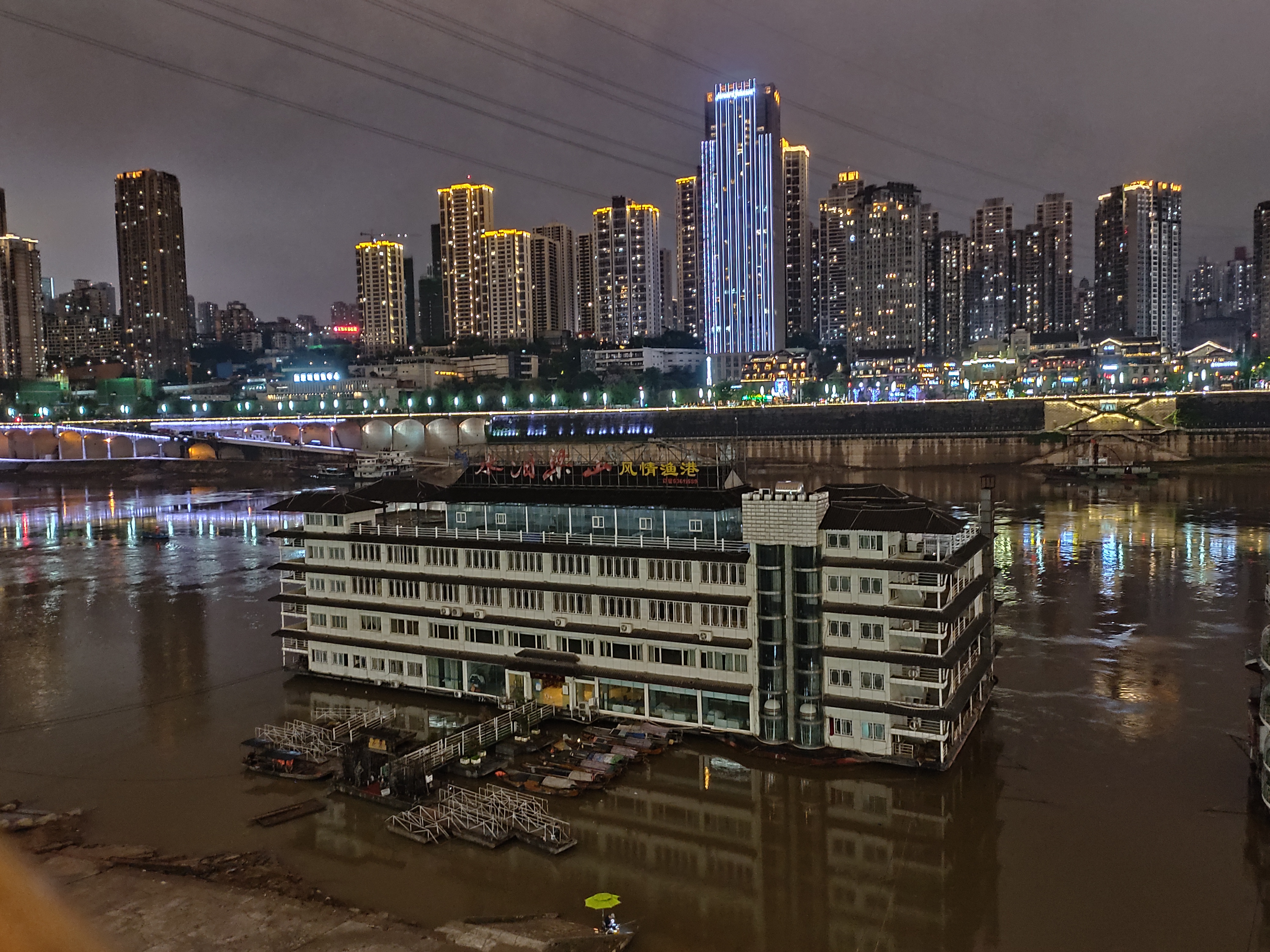 oppo不同价位性价比最高手机,opporeno2和opporeno2z哪个好