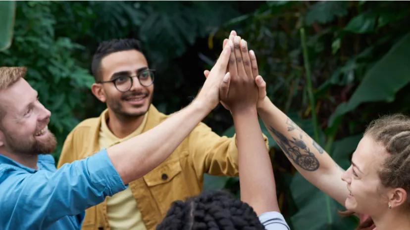 工作压力太大是坚持还是放弃,工作干够了要坚持还是放弃