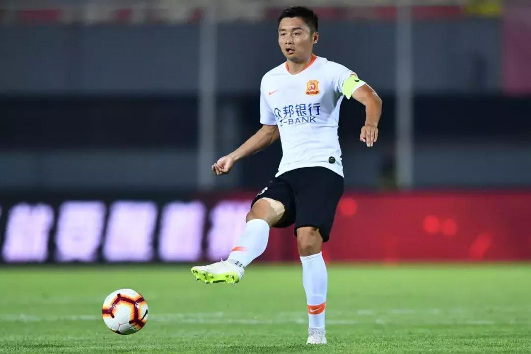 巴普蒂斯唐建功，埃弗拉锁定胜局！武汉卓尔客场2:0力克北京人和