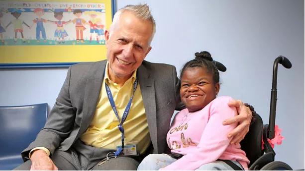 美国顶尖小儿骨科专家——DavidRoye教授已到我院工作