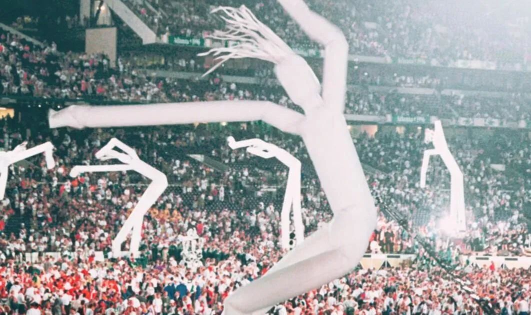 为什么商场门口的充气人偶总是舞得那么魔性