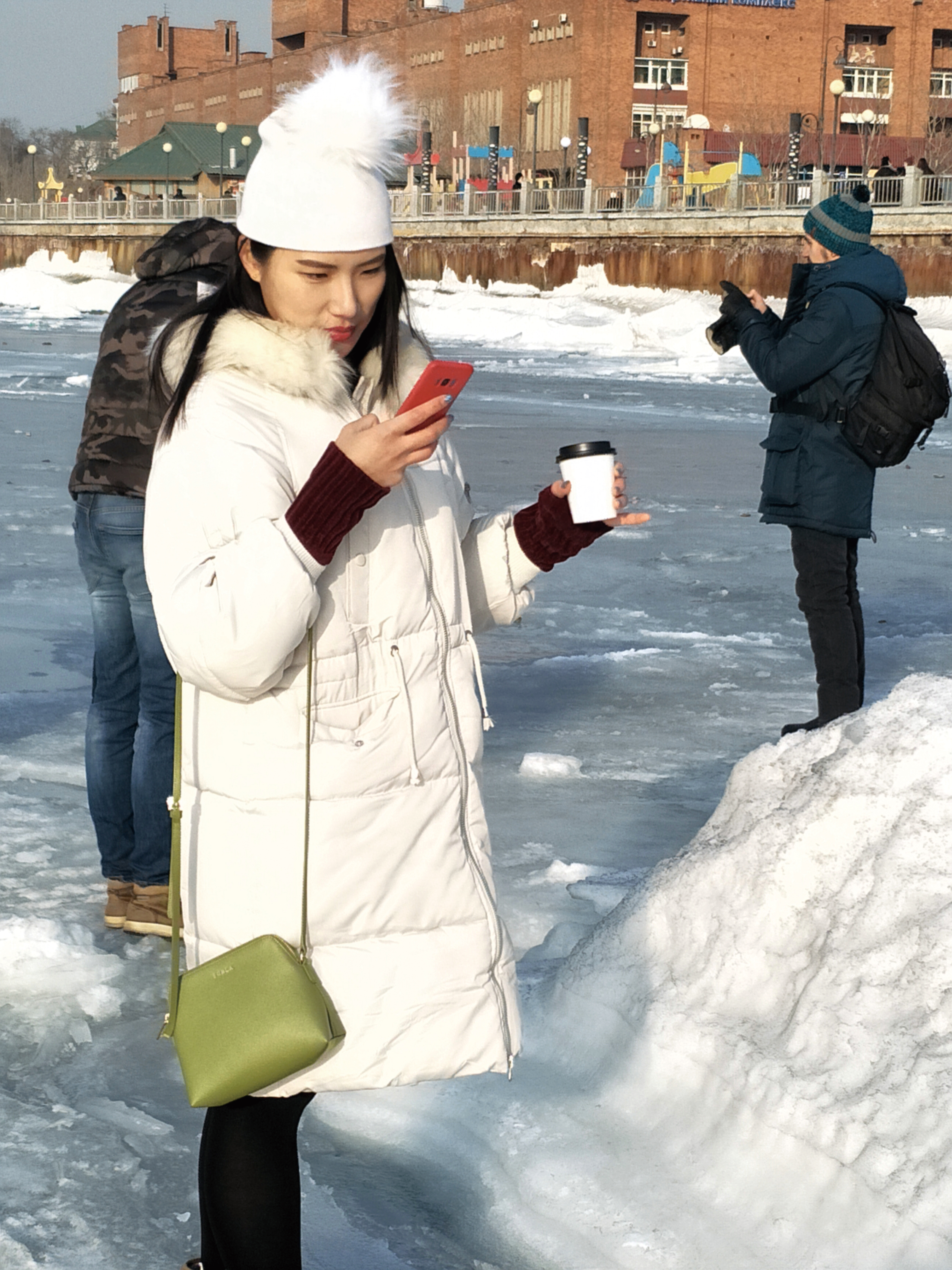 俄罗斯符拉迪沃斯托克是不冻港吗,去俄罗斯符拉迪沃斯托克好玩嘛