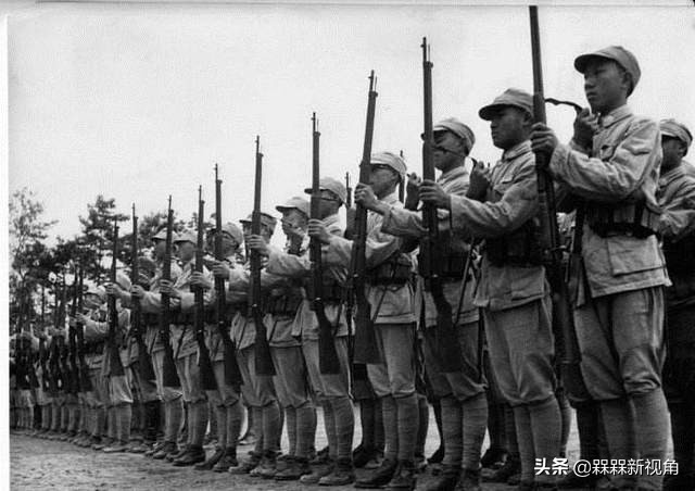 河南农妇去医院看病报警,老妇去医院医生看到胳膊报警