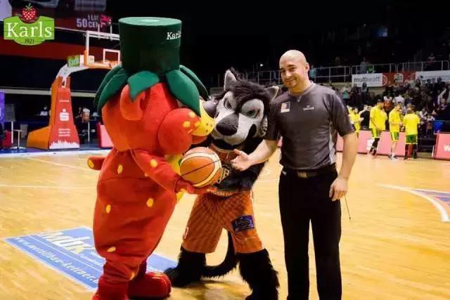 德国卡尔斯农场,德国卡尔斯草莓