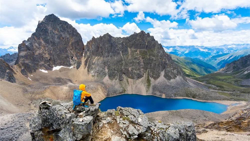 人生必走的经典户外线路,中国最虐的徒步线