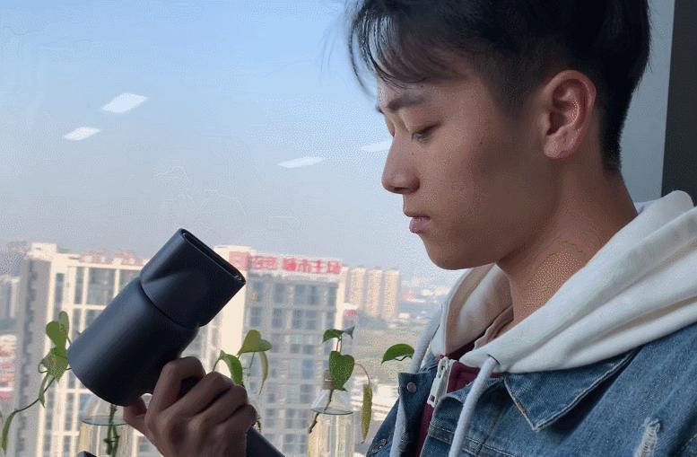 贝克汉姆怎么治疗脱发,贝克汉姆脱发的原因