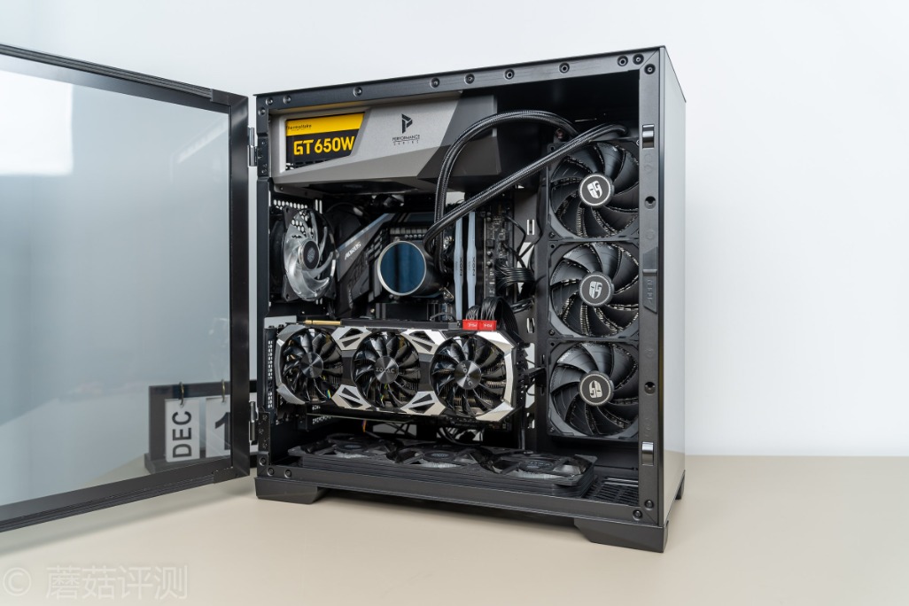输出稳定，安静高效、Tt（Thermaltake）GT650W金牌全模组电源
