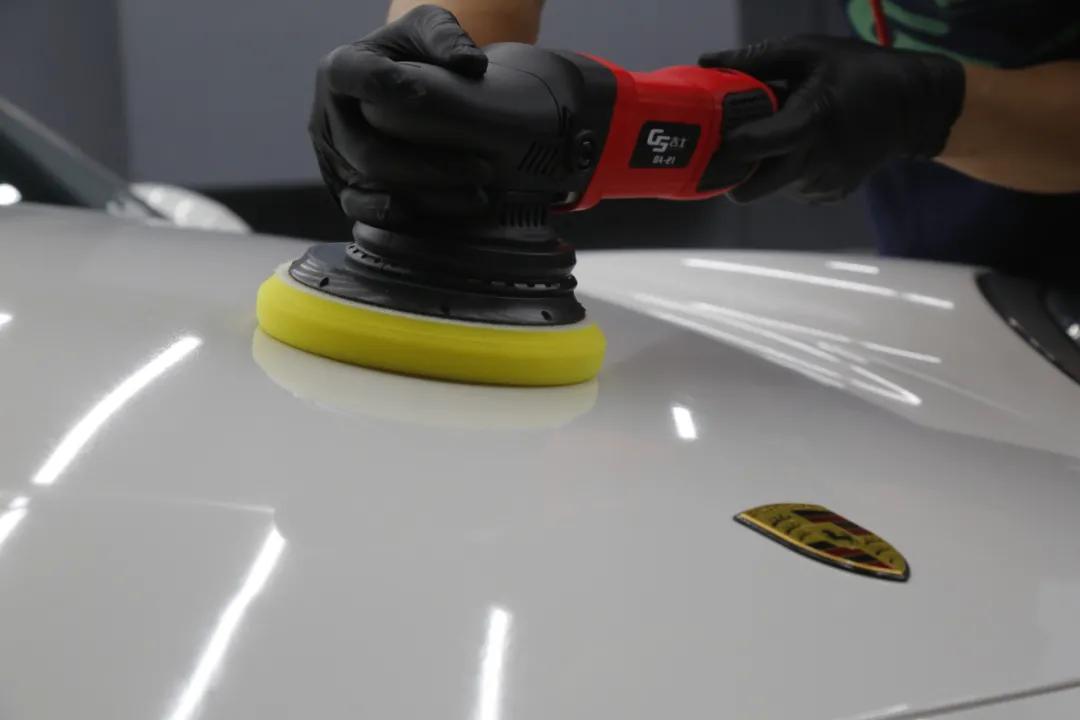 镀晶和抛光打蜡哪种对车漆影响小,镀晶蜡频繁打蜡对车漆有影响吗