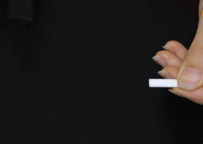 衣服拉链坏了教你一根吸管搞定,拉链插销处布烂了用吸管修的方法