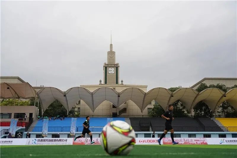 那些年我们追过的足球球星,那些年我们追过的天下足球