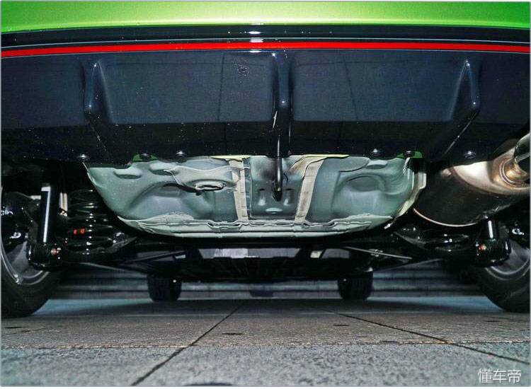 飞度车的缺点和优点,飞度神车值得购买吗