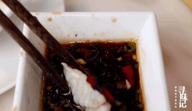 在六尺之巷,吃七秒之鱼,感受文化与美食的真谛