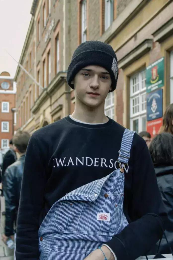 好看不贵的衣服学生推荐,好看不贵的学生用品