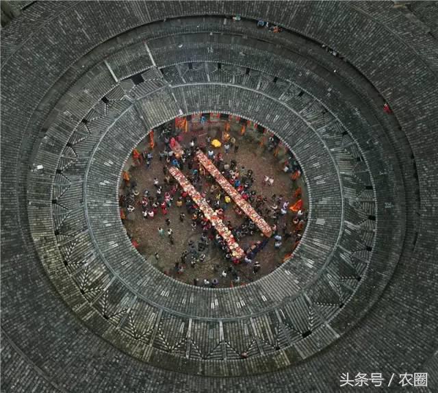 孕育了中华民族,孕育了什么样的文化