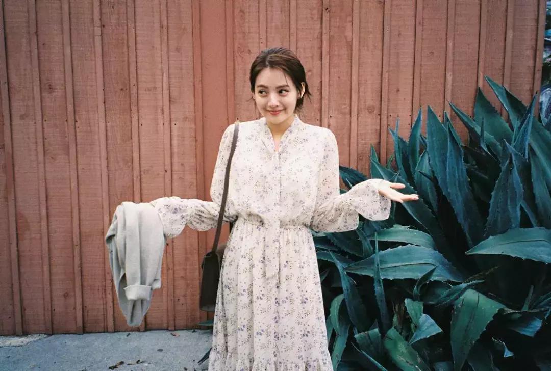 春季碎花裙推荐,玖姿春季碎花裙