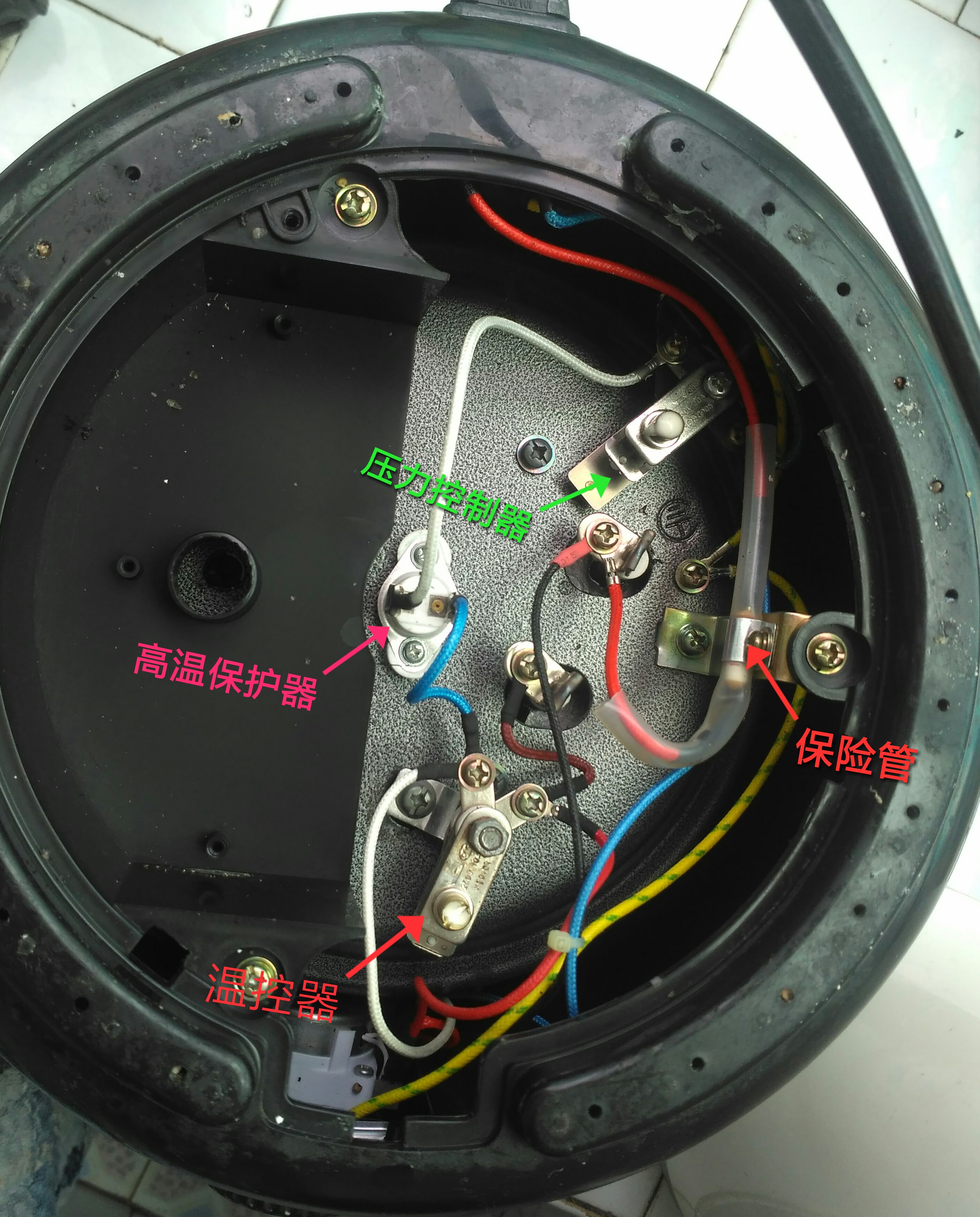 维修家电美的电压力锅,维修各种家用电器不通电