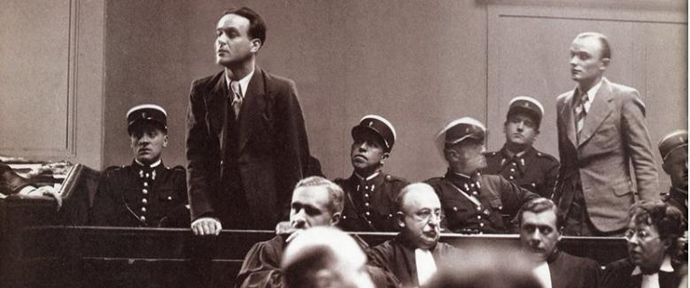 史上最后一次公开执行断头台场面血腥，还发放“纪念品”