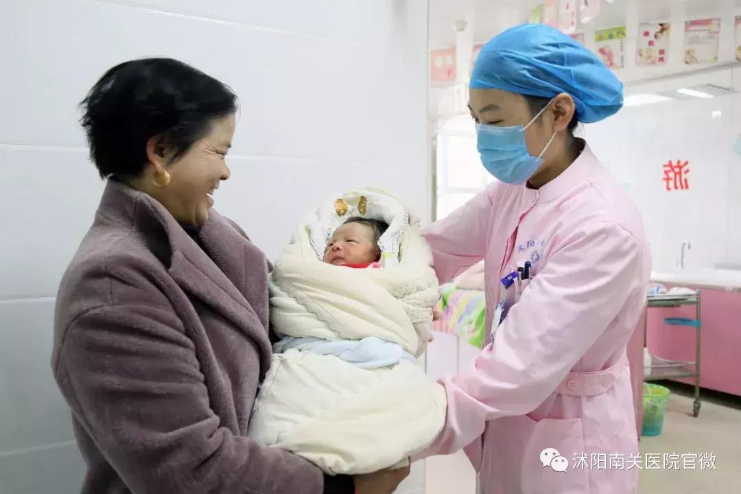 宝宝PLUS在沭阳南关医院诞生，刚出生就10斤重！