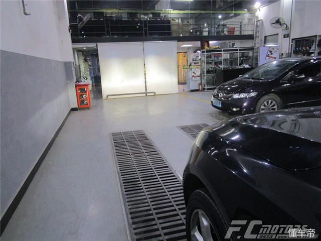 东莞改灯奥迪Q5Q7改灯Q5改装海拉五透镜只为行车更安全