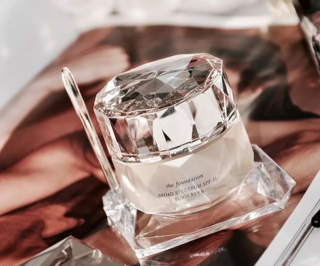 粉底液便宜的好还是贵的好,粉底液贵的和便宜的差别很大吗