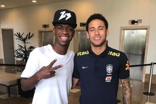 牛！皇马4500万欧签16岁巴西天才解放者杯1V4破门7分钟内进两球