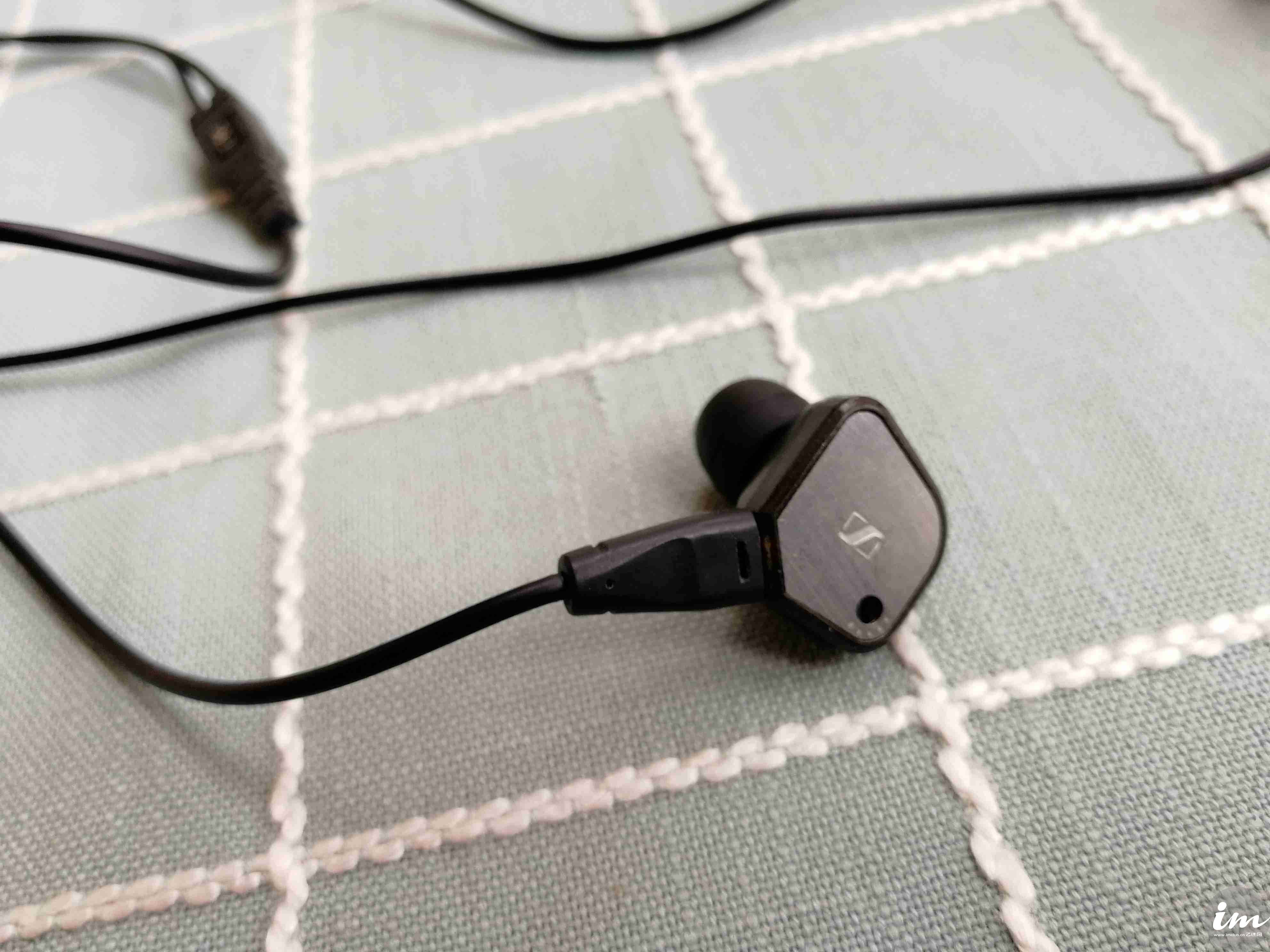 这恐怕是森海塞尔最保值的耳塞