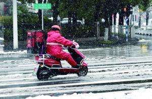 外卖小哥还有什么方式挣钱,当外卖小哥真的赚钱吗