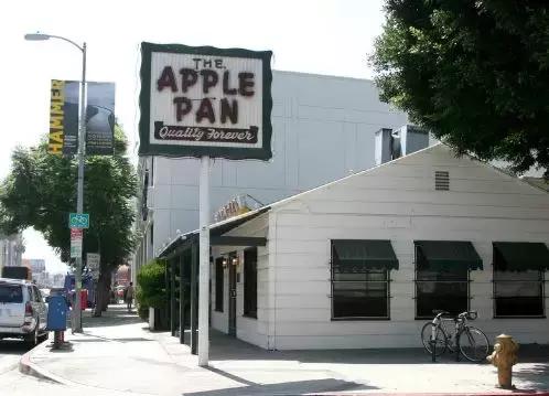 汉堡包和肉夹馍哪个更健康,汉堡包不就是中国的肉夹馍吗