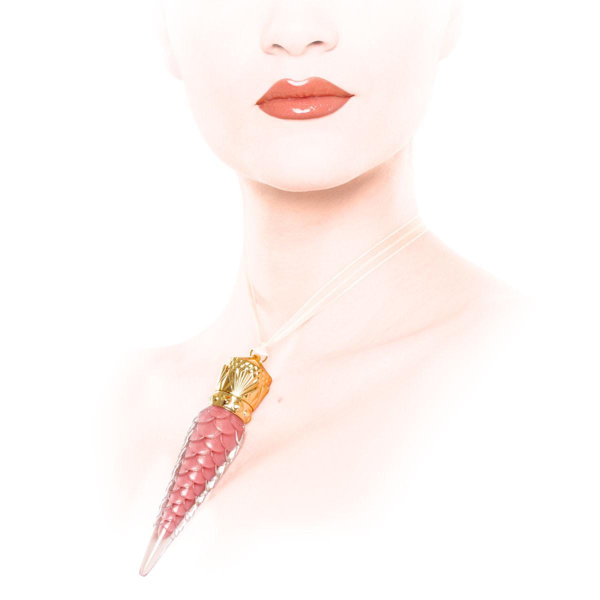 12星座的水晶高跟鞋和口红,蛇星座适合什么颜色的口红