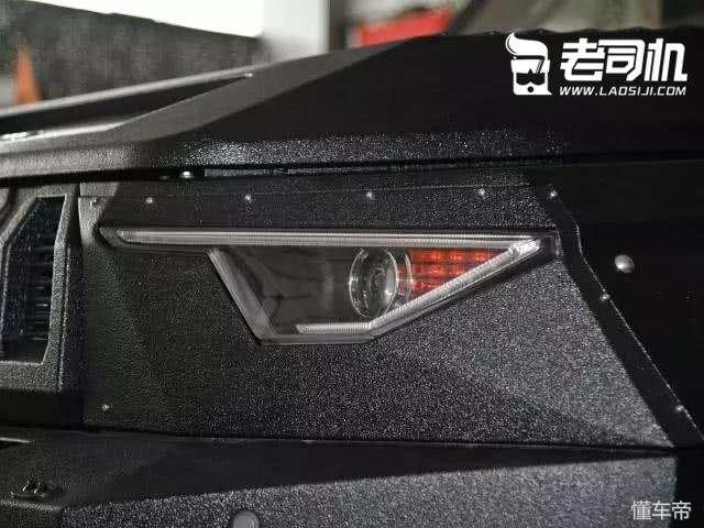 自带加特林爆炸的神车,加特林神车