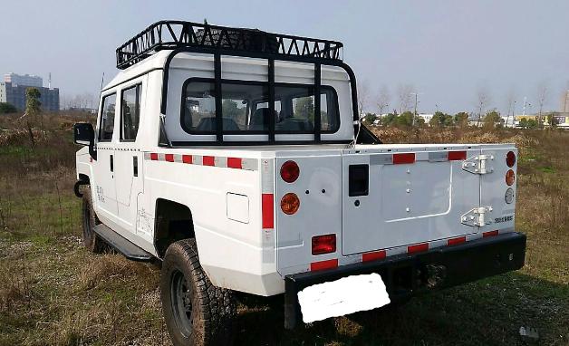 北汽勇士四驱皮卡价格,硬派越野车北汽勇士皮卡