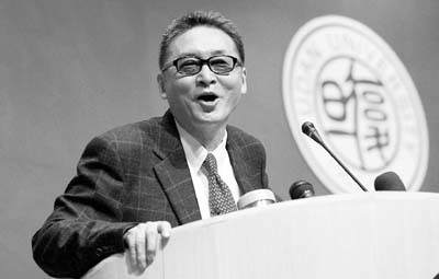 李敖一辈子不跟人打交道,李敖一生有多少个女人