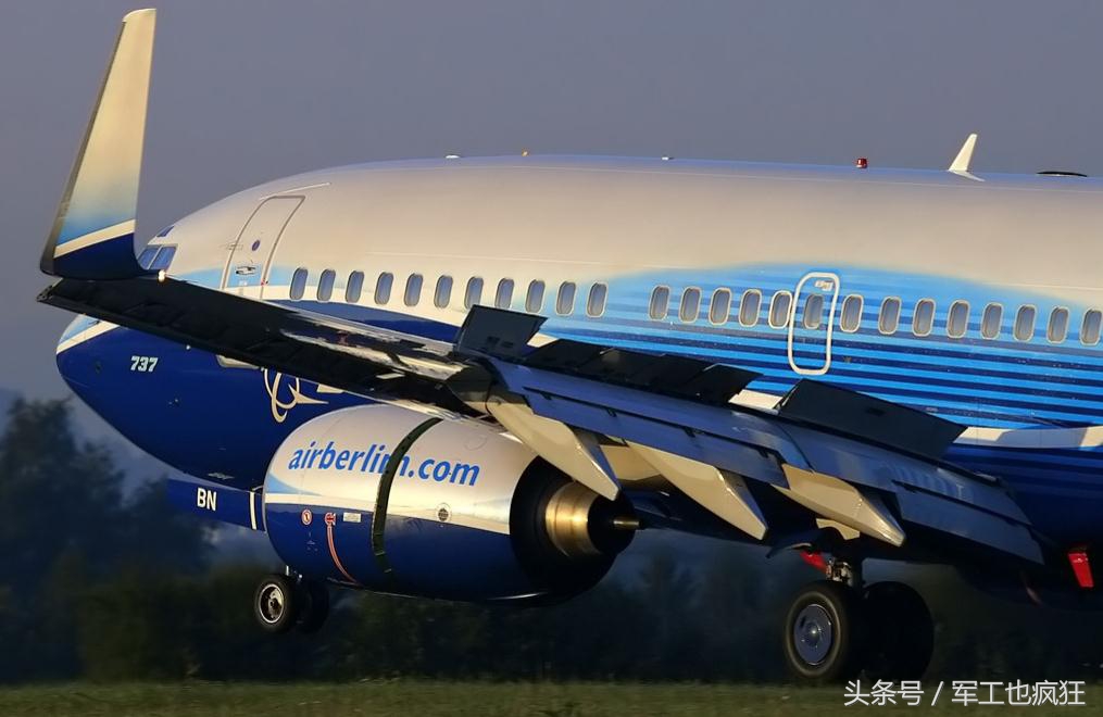 飞机反推器的用途,民用飞机有反推装置吗