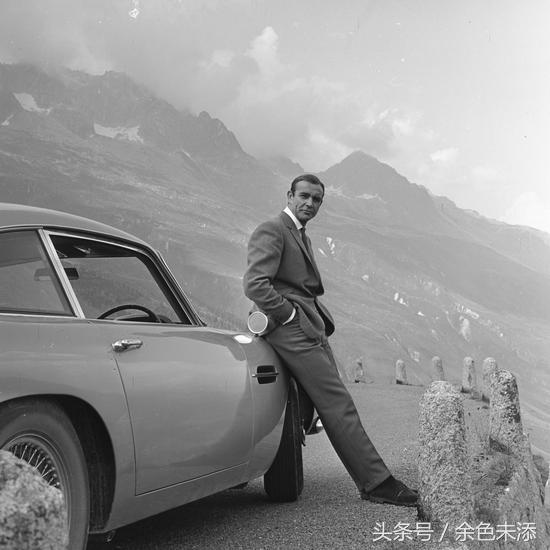 007邦德系列所有电影,007邦德服装